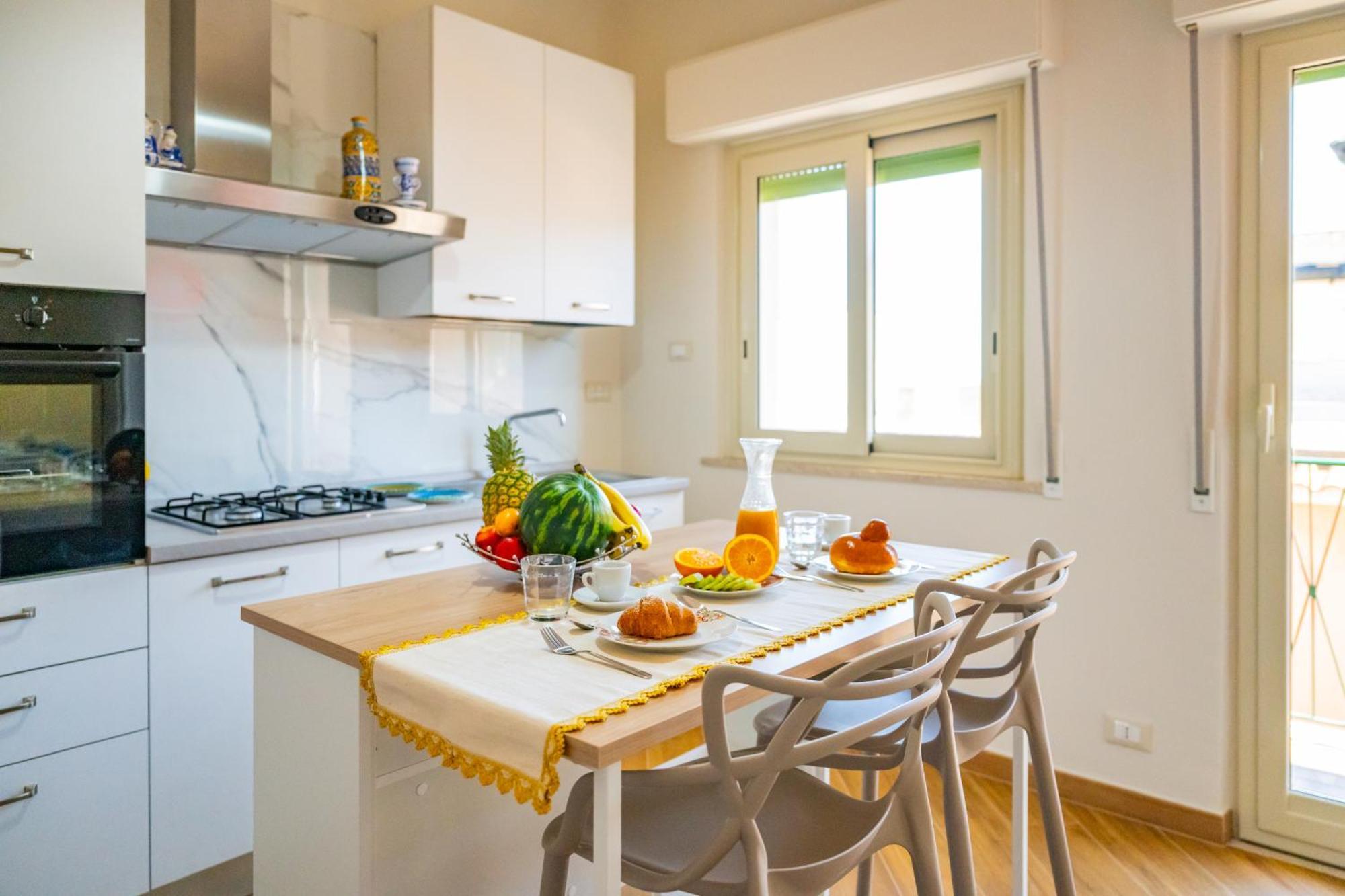 Achilles Apartment Giardini Naxos Ngoại thất bức ảnh